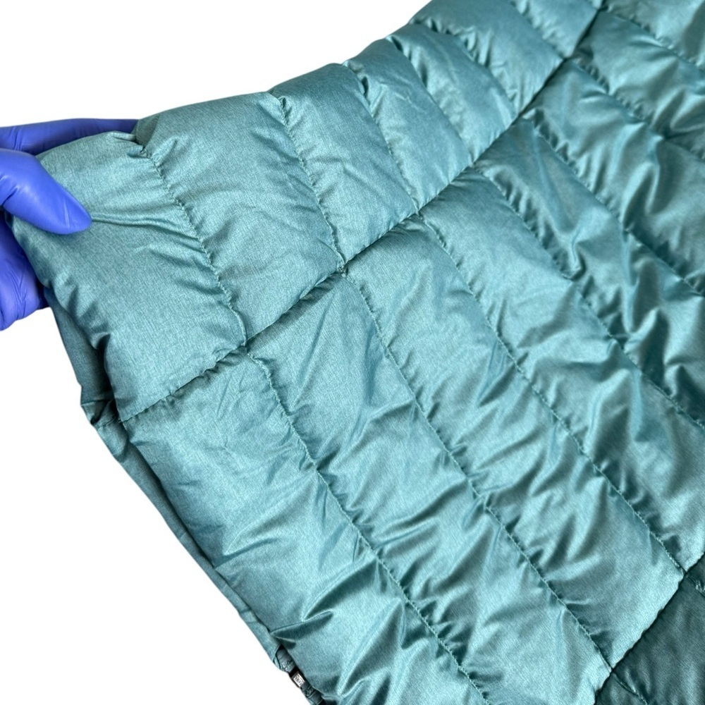 Eddie Bauer Women’s Down Vest Green - Picture 3 of 13